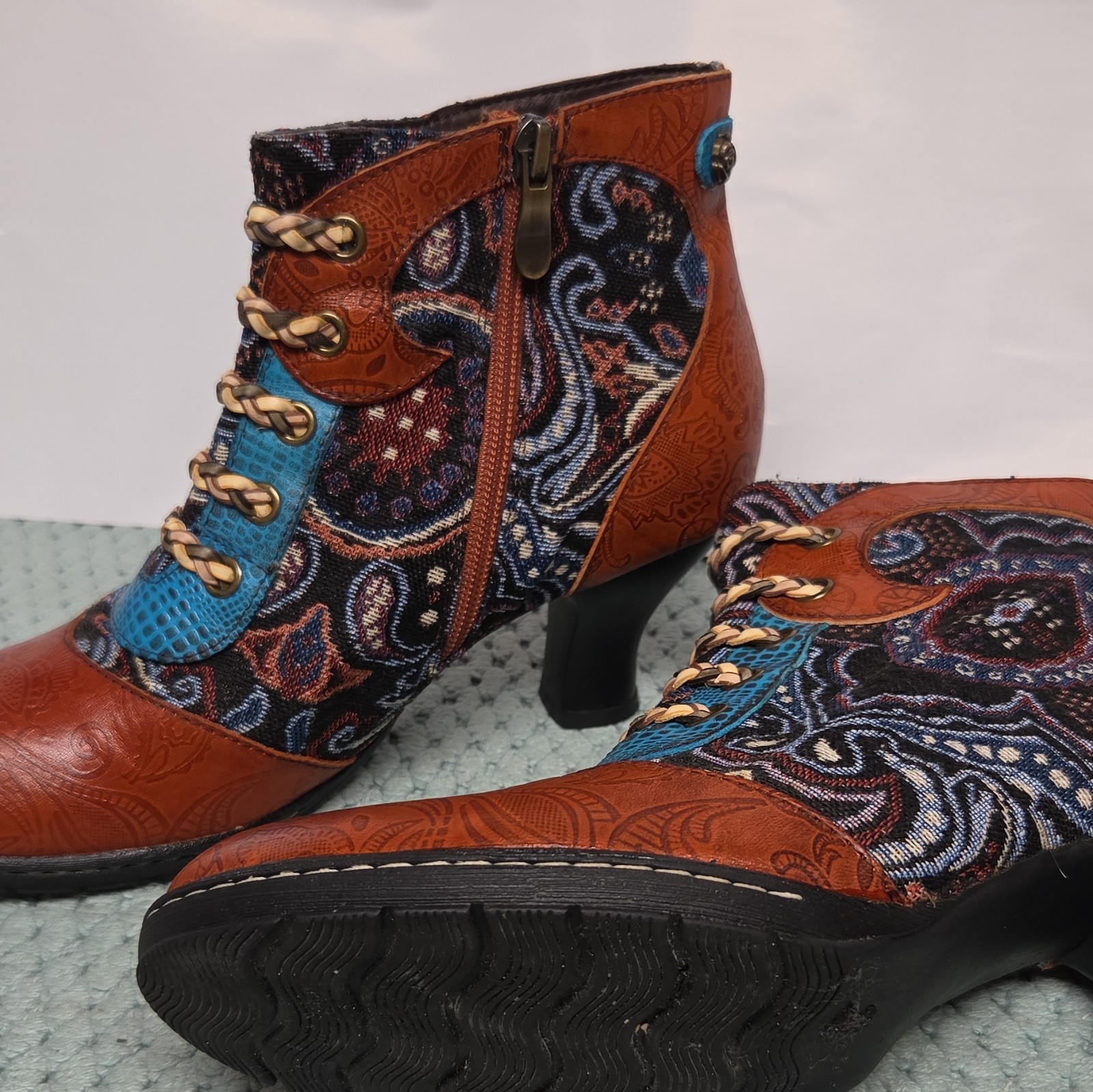 Socofy Women’s Paisley Tapestry Leather Ankle Bootie Side Zip EU 39