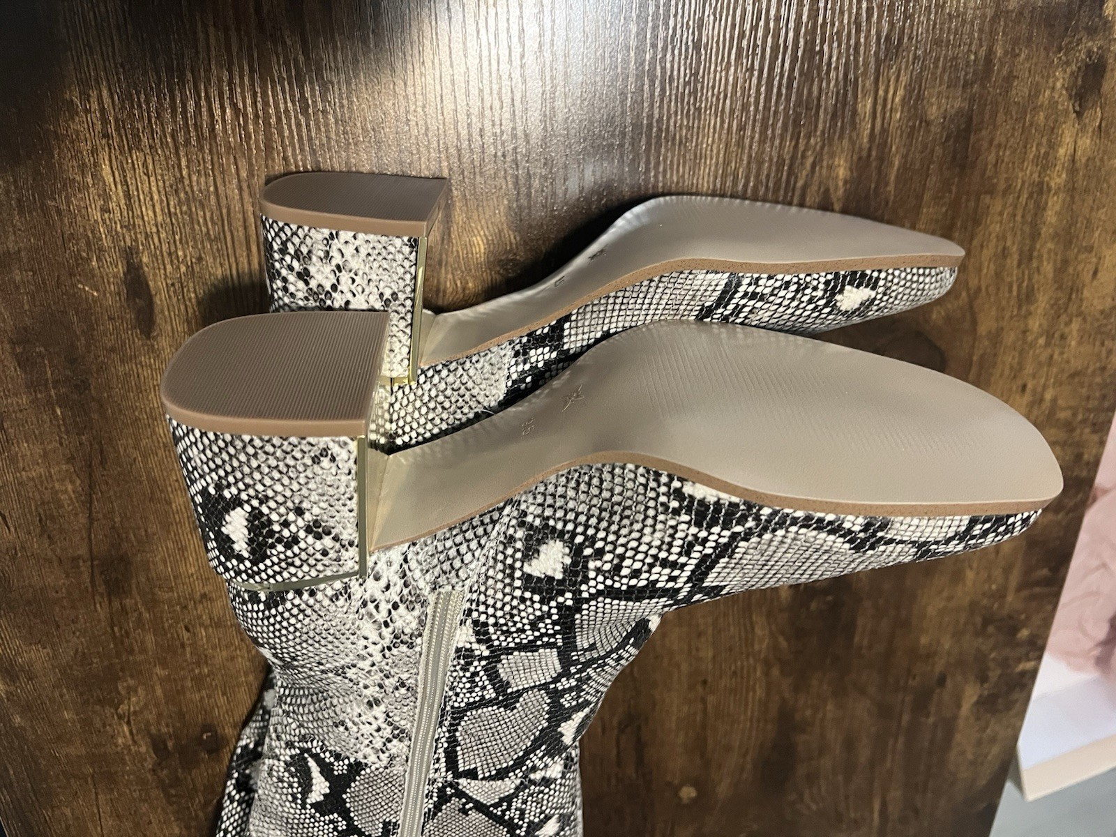 BCBGeneration Women’s Seena Knee High Synthetic Snakeskin Boot Size 9.5