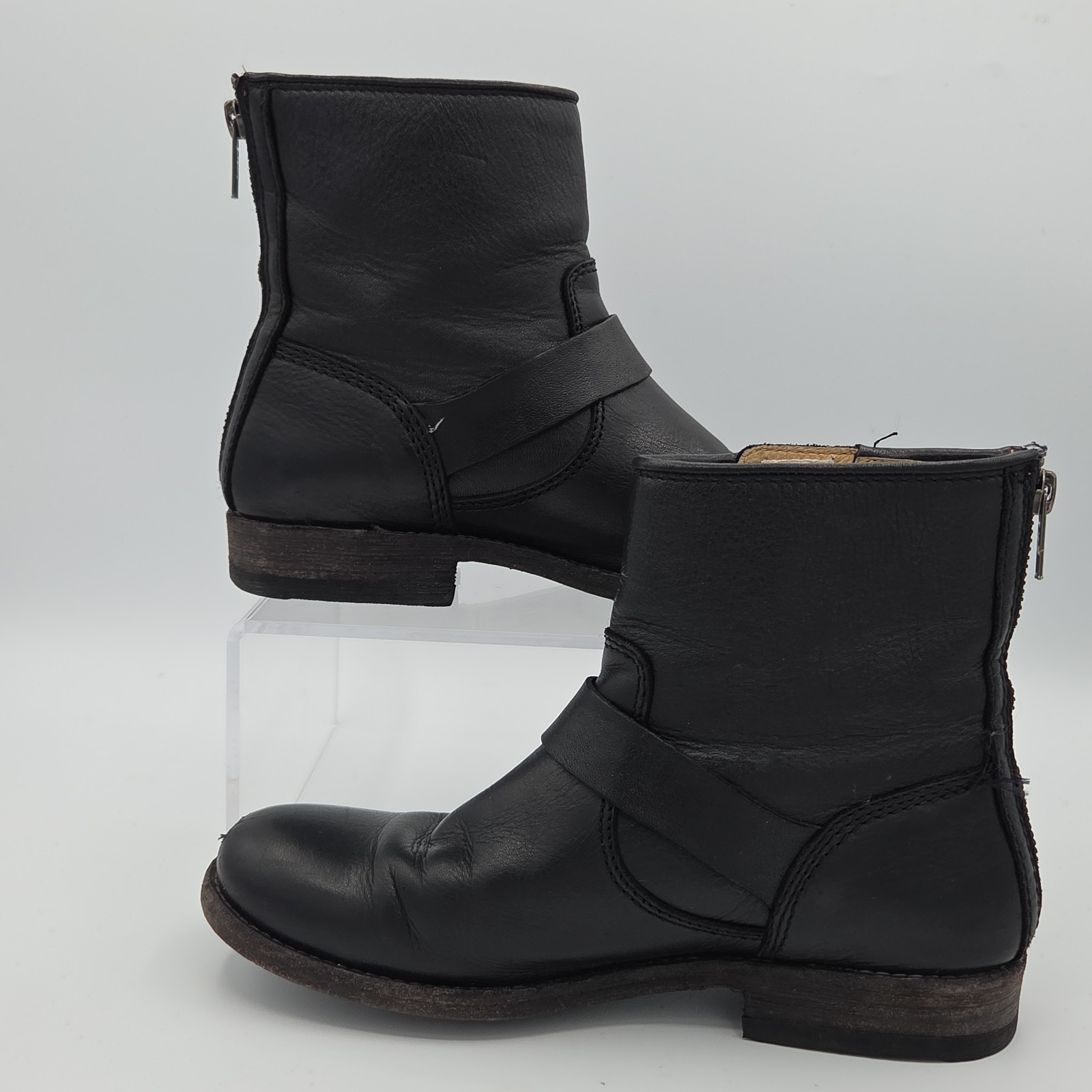 Frye Tyler Engineer Boots Women Size 6 Black Leather Back Zip Moto Buckle Ankle