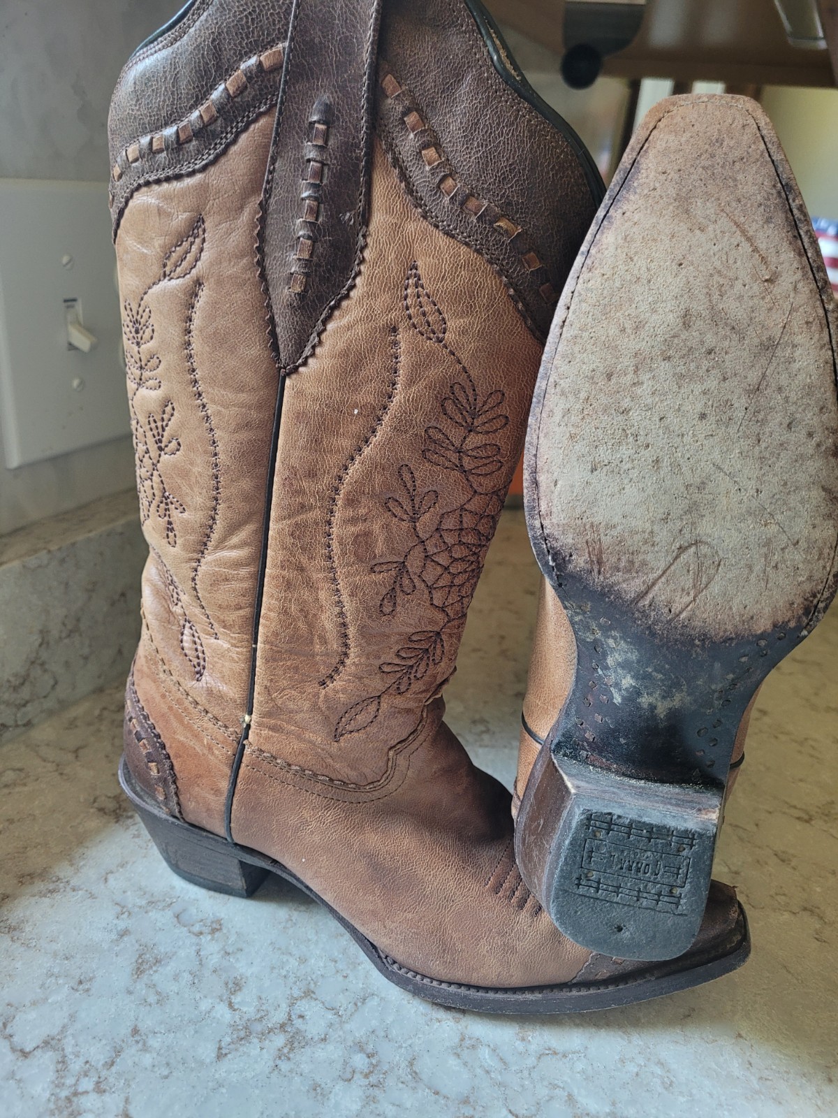 CORRAL Rustic Weathered Western Boot Women’s Size 6 M Brown Style A2500 Cowgirl