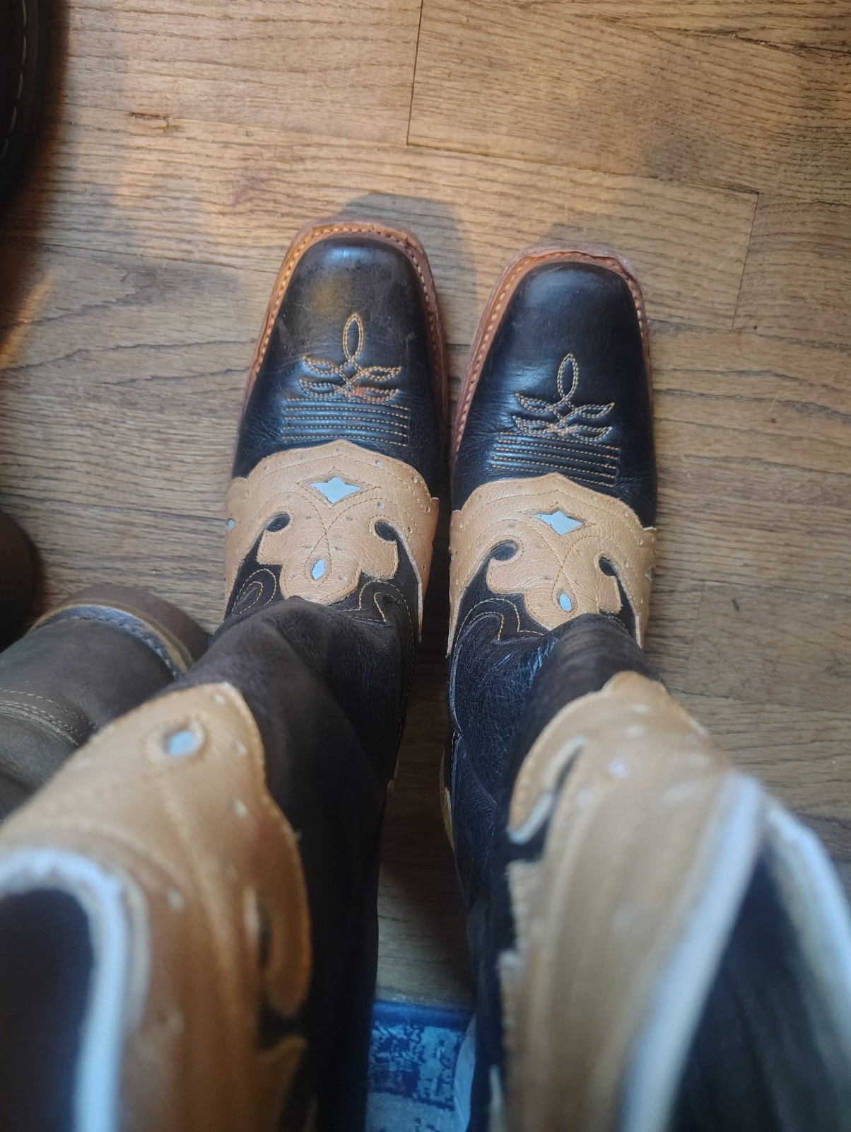 Authentic Western Boots Reyme Women’s Custom Hand Tooled Mexico 24.5 US 7.5
