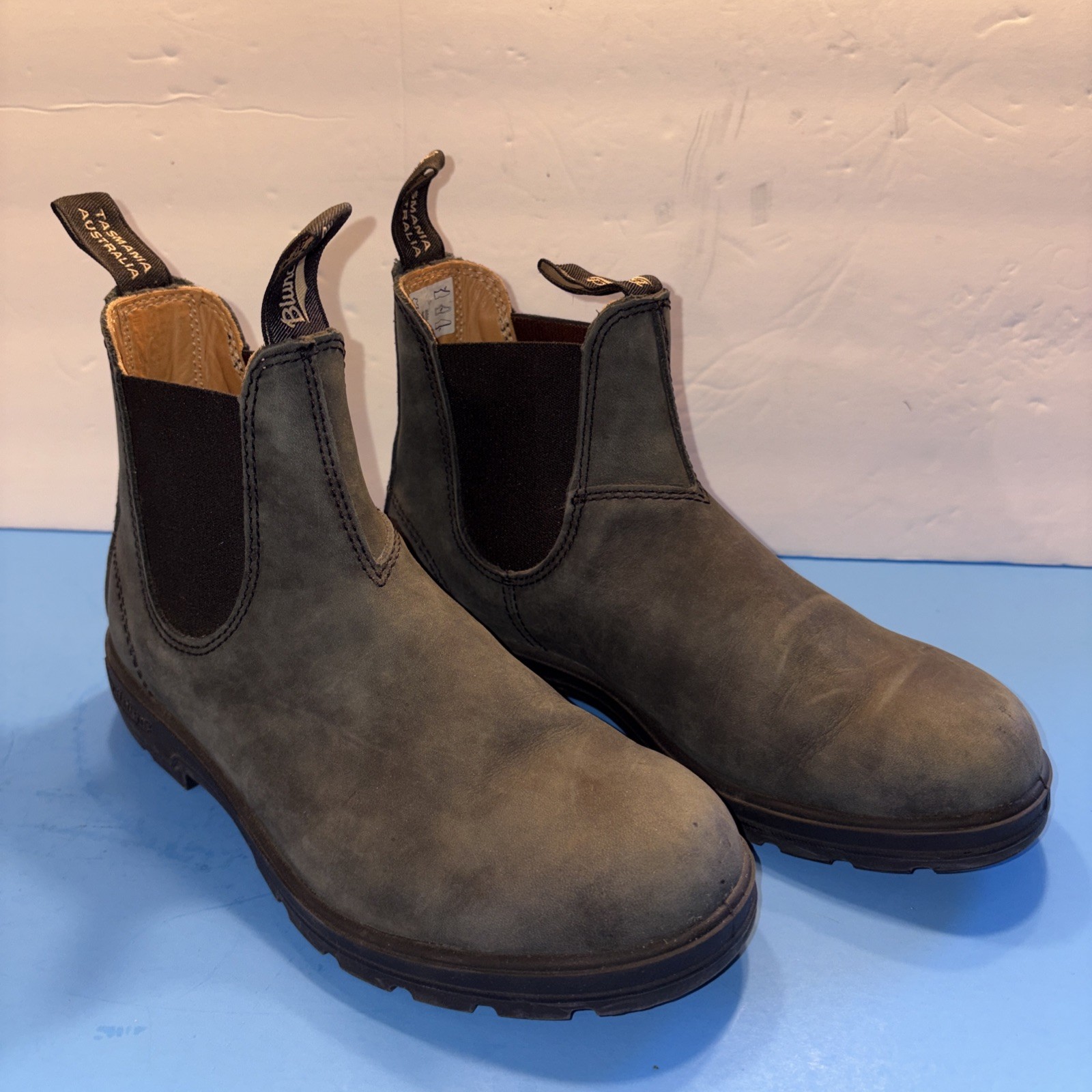 Women’s BLUNDSTONE- # 587-CHELSEA-Dark Gray-leather/suede Boots-9-