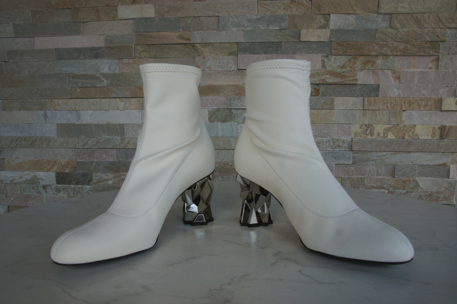 Giuseppe Zanotti 38.5 ankle boots shoes stretch white former RRP €795