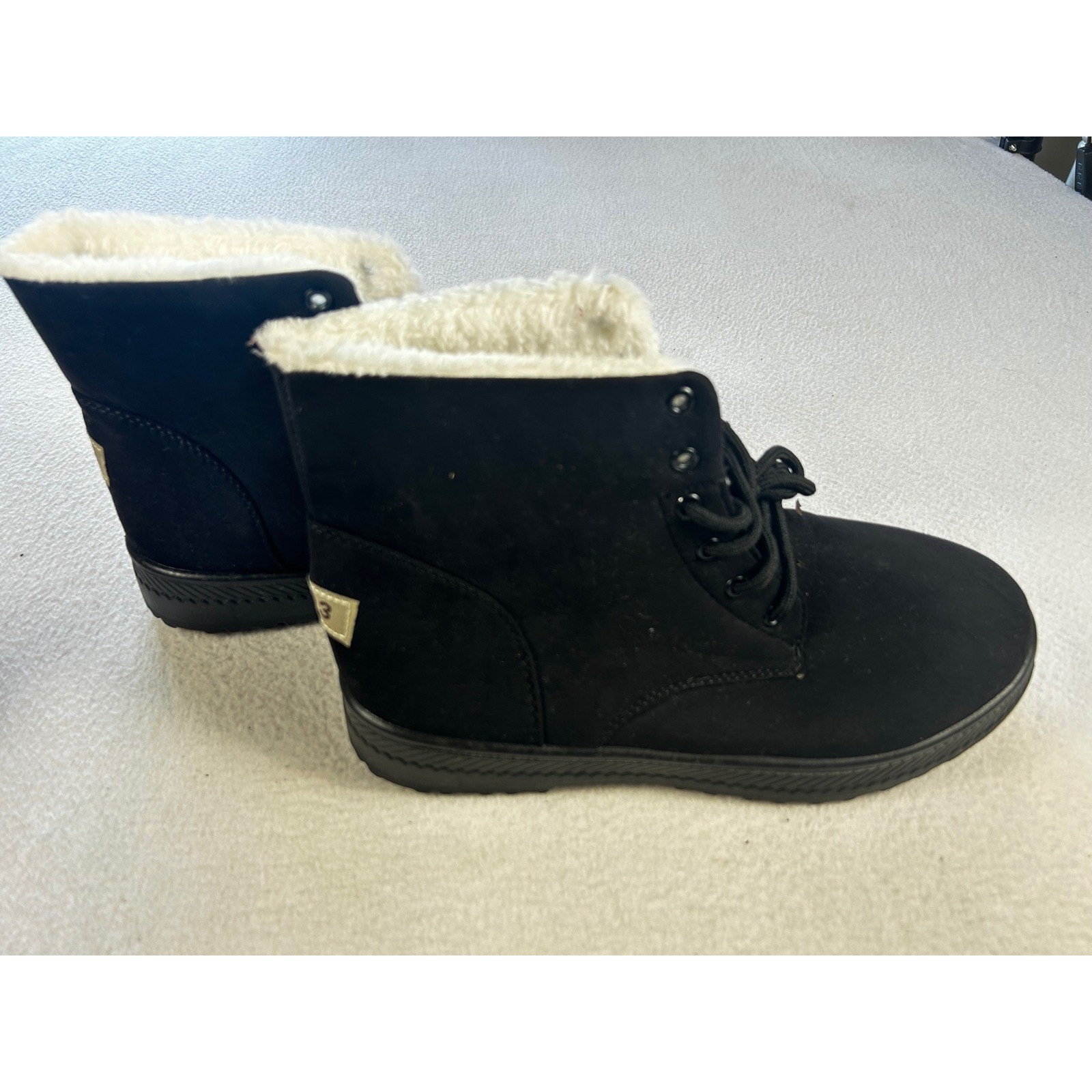 Unbranded Womens Black Faux Suede Fur Lined Lace Up Ankle Boots Size 9.5 EU 43