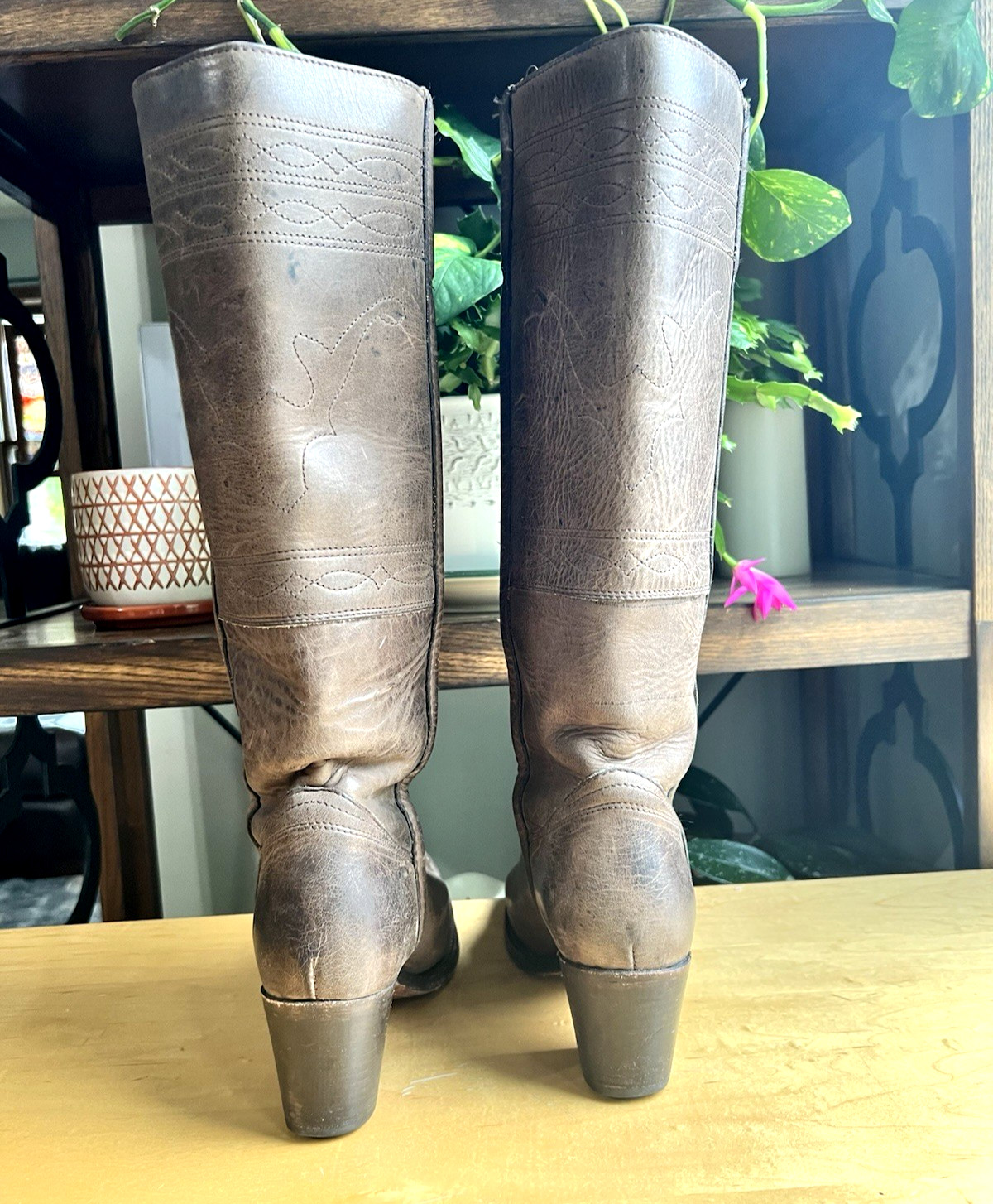 Y2K Frye Jane Boots Rustic Brown Women’s Knee High Heeled Horse Stitch Brown 8