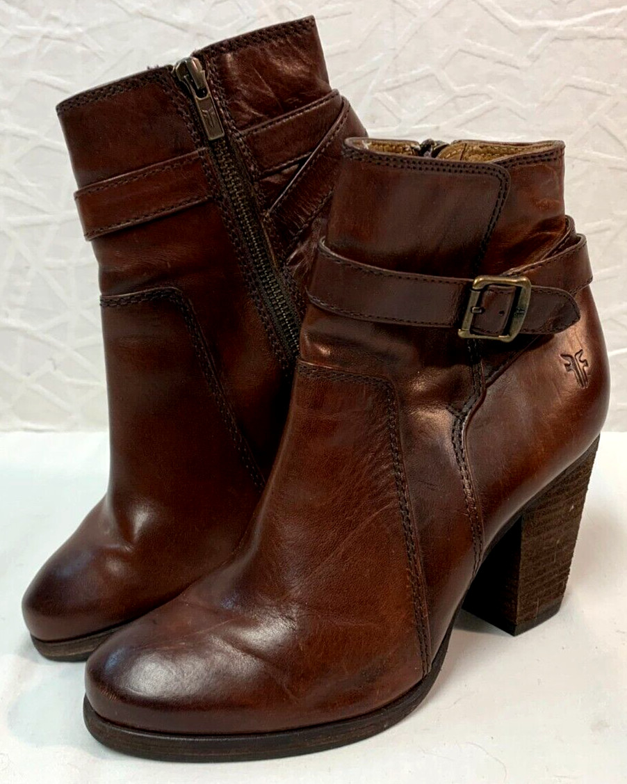 FRYE Patty Riding Bootie Leather Belted Buckle Women’s Size 6.5M Redwood Brown