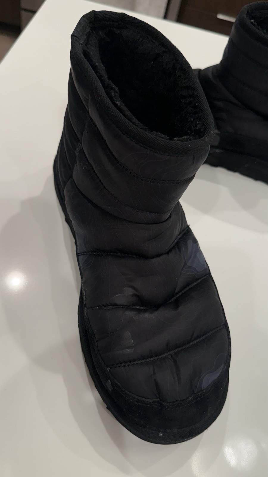 UGG Black Ankle Bootie Lined Pull On Women’s Casual Outdoor Boots