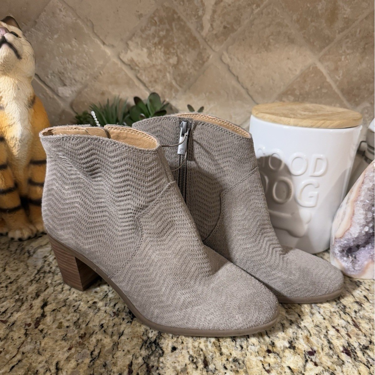 Lucky Brand Paisley Taupe Suede Booties Women’s Size 7.5 NWT