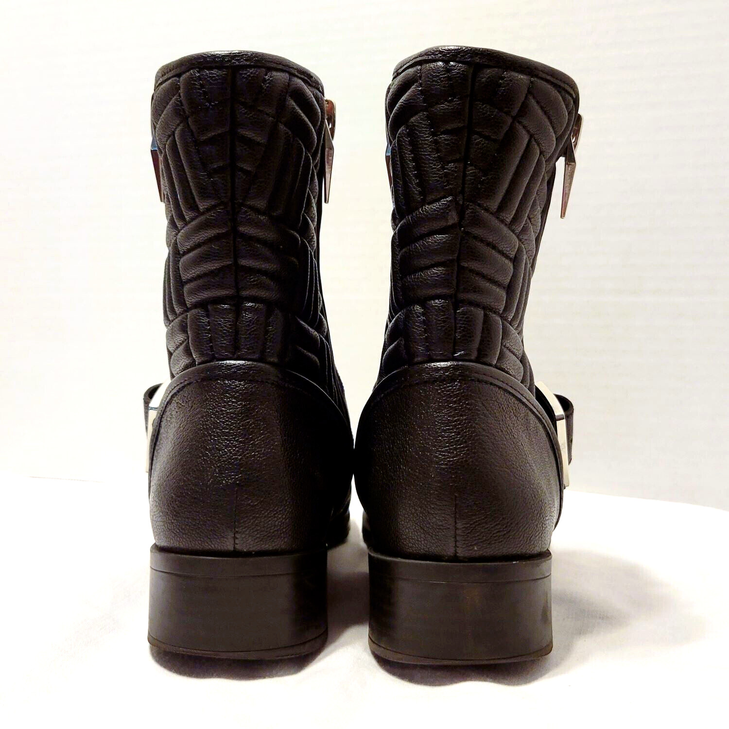 Calvin Klein Ankle Boots Women’s Size 7.5 Rauline Black Quilted Zippers