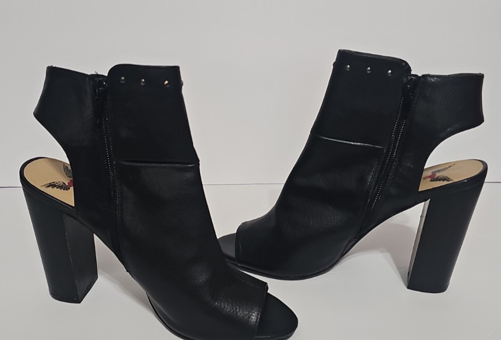 Penny Loves Kenny Black Peep Toe Chunky Heel Booties Size Unknown See Measuremen