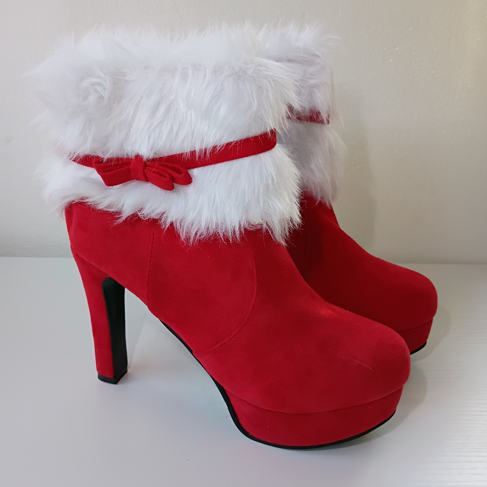 Red Faux Suede Christmas Santa Boots White Faux Fur Trim Platform Heel Size 9.5