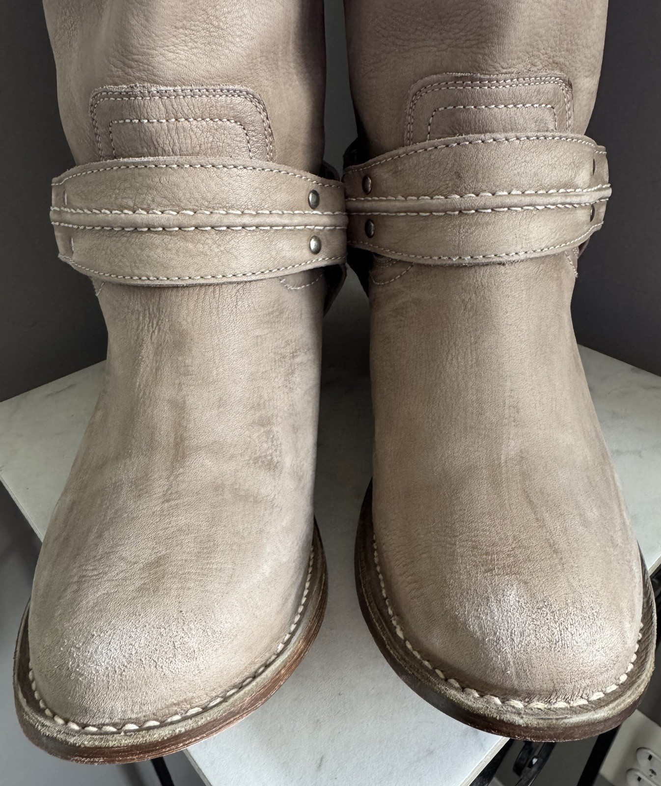 Frye Carmen Harness Short Leather Boots 77376 Womens SAND Biker MOTO 11B 🔥🔥