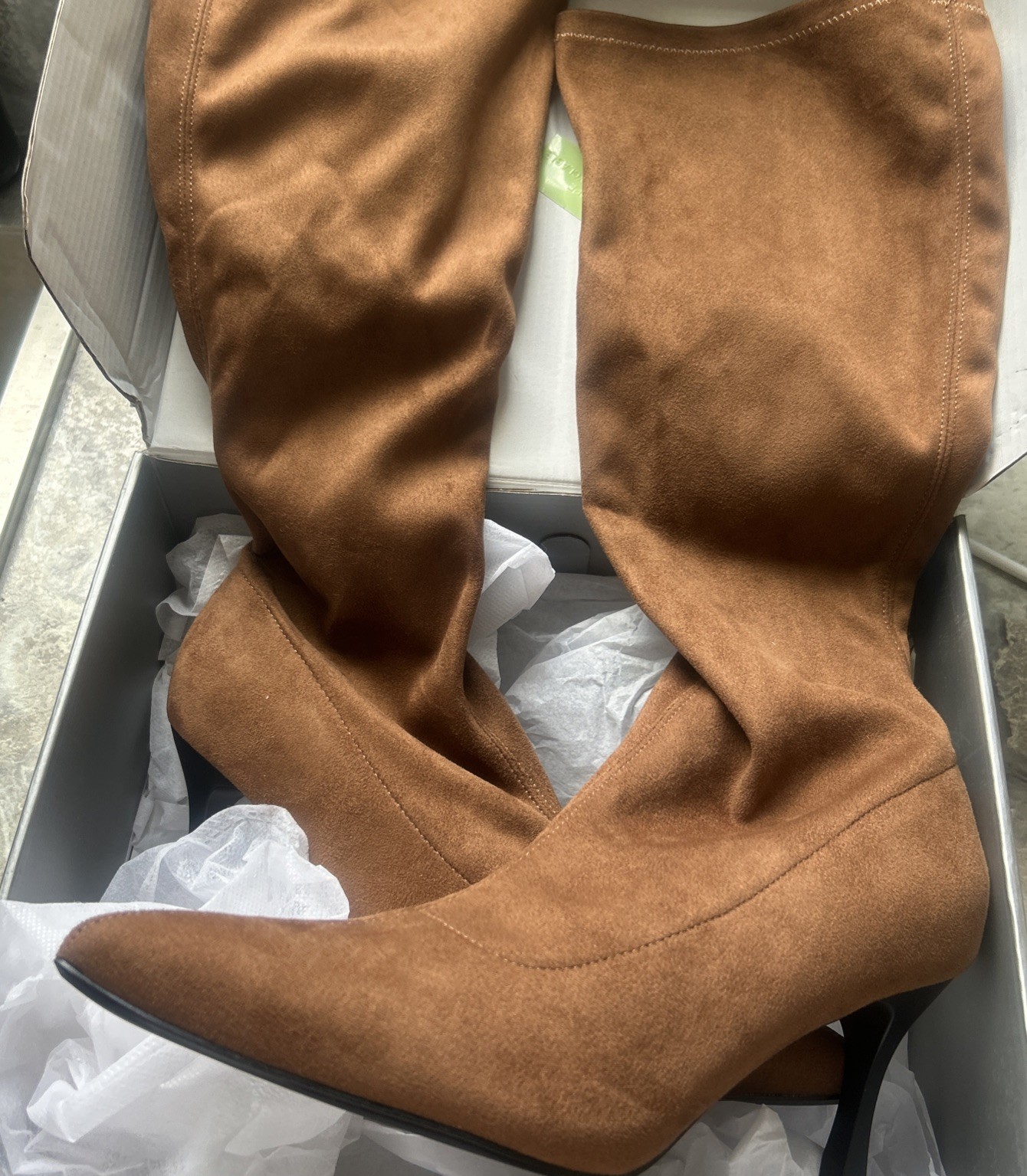 Newbella Warm Camel Tan Stiletto Full Side Zip Boots Size 9 NIB Beautiful Color