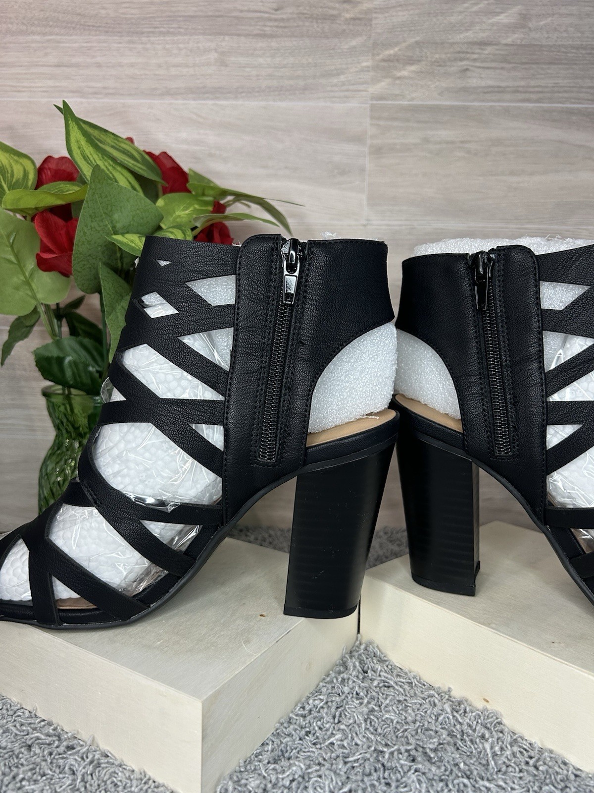 Women Black Strappy Ankle Booties Open Toe Chunky High Heel Sandals Size 8