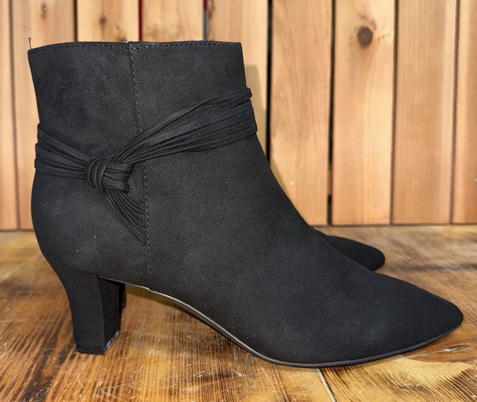 East 5th Avenue Mander Women’s Koala Heel Ankle Booties Black Sz 7M