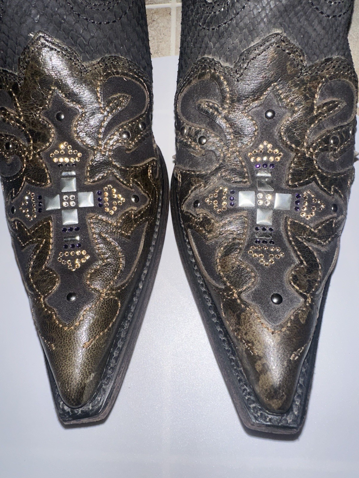 Corral Boots Snip Toe Black/Gray Python Cross Cowgirl Swarovski Size 10.5M