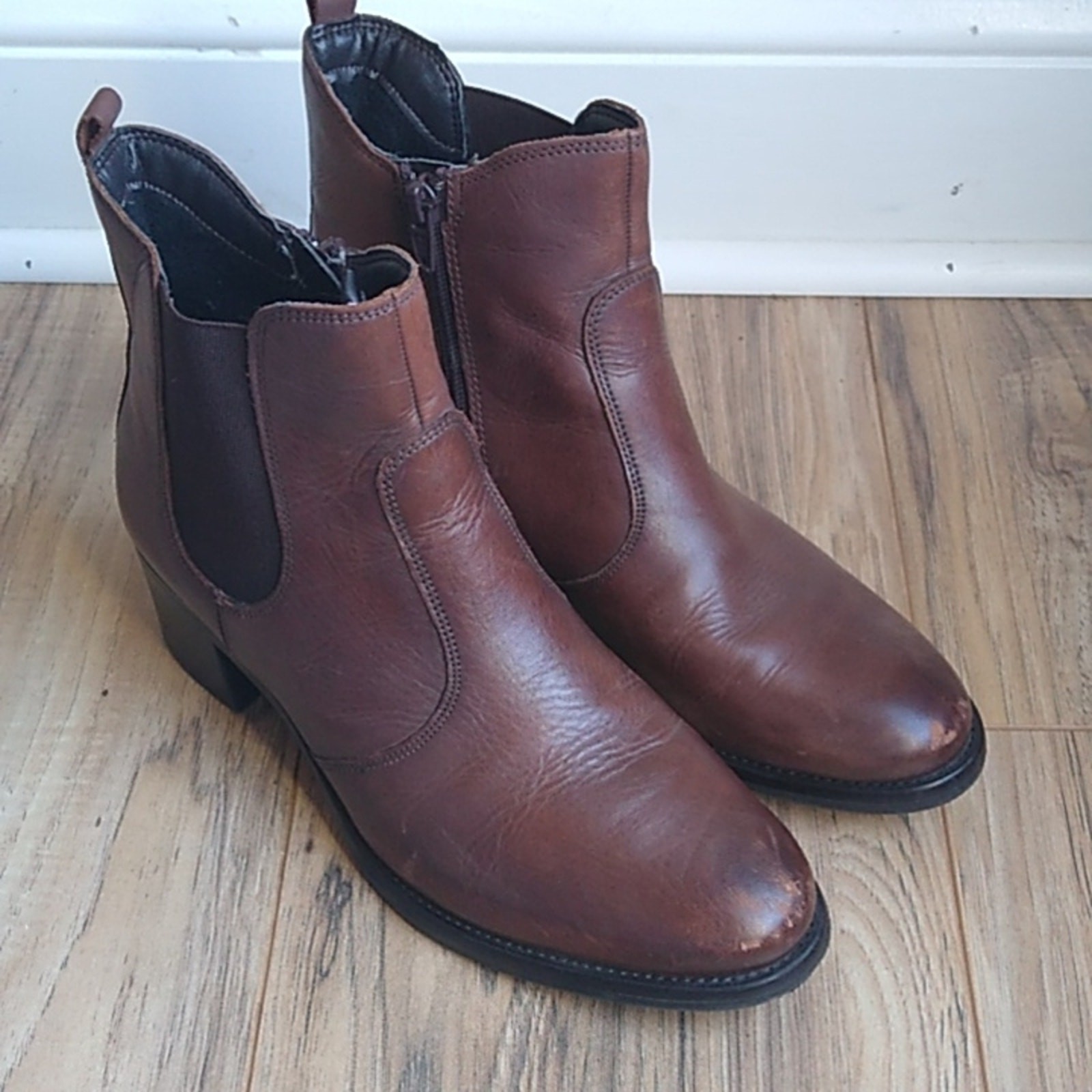 5th Avenue Brown Leather Chelsea Ankle Booties Size 37