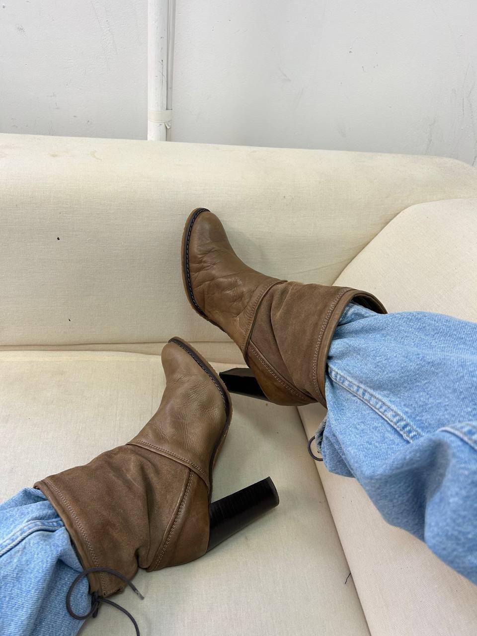 Brown high lace up Hobbs N.W.3 leather women high heel combat boots 90s EU 39