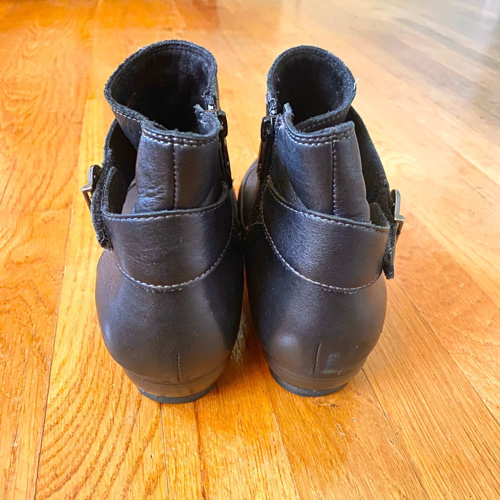 Taos Addition Black Leather Ankle Boot 9.5