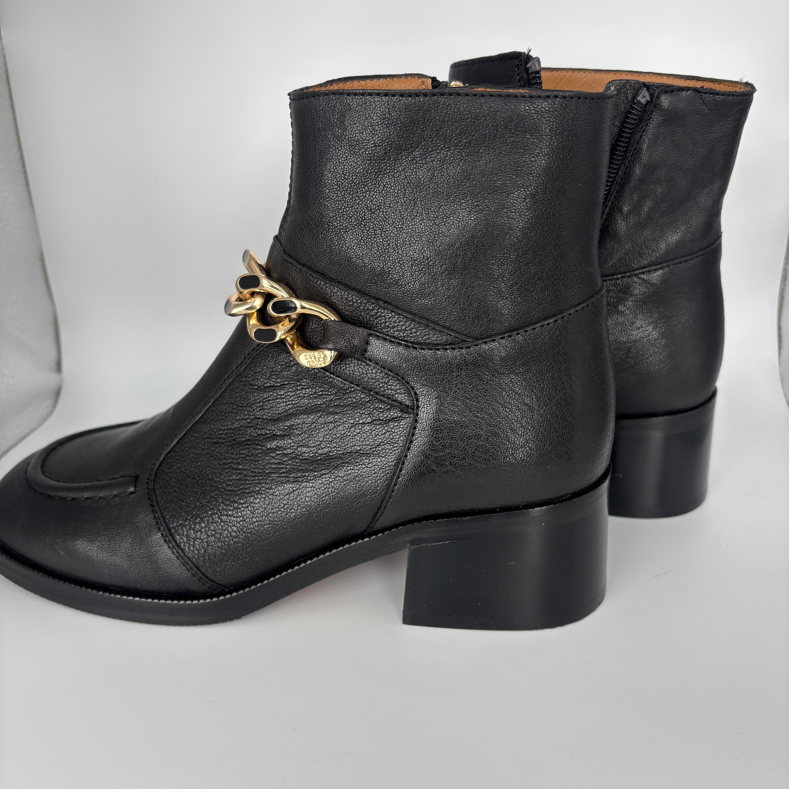 New See by Chloé Women’s Black Leather Chain Ankle Boots Size 36, Box Included