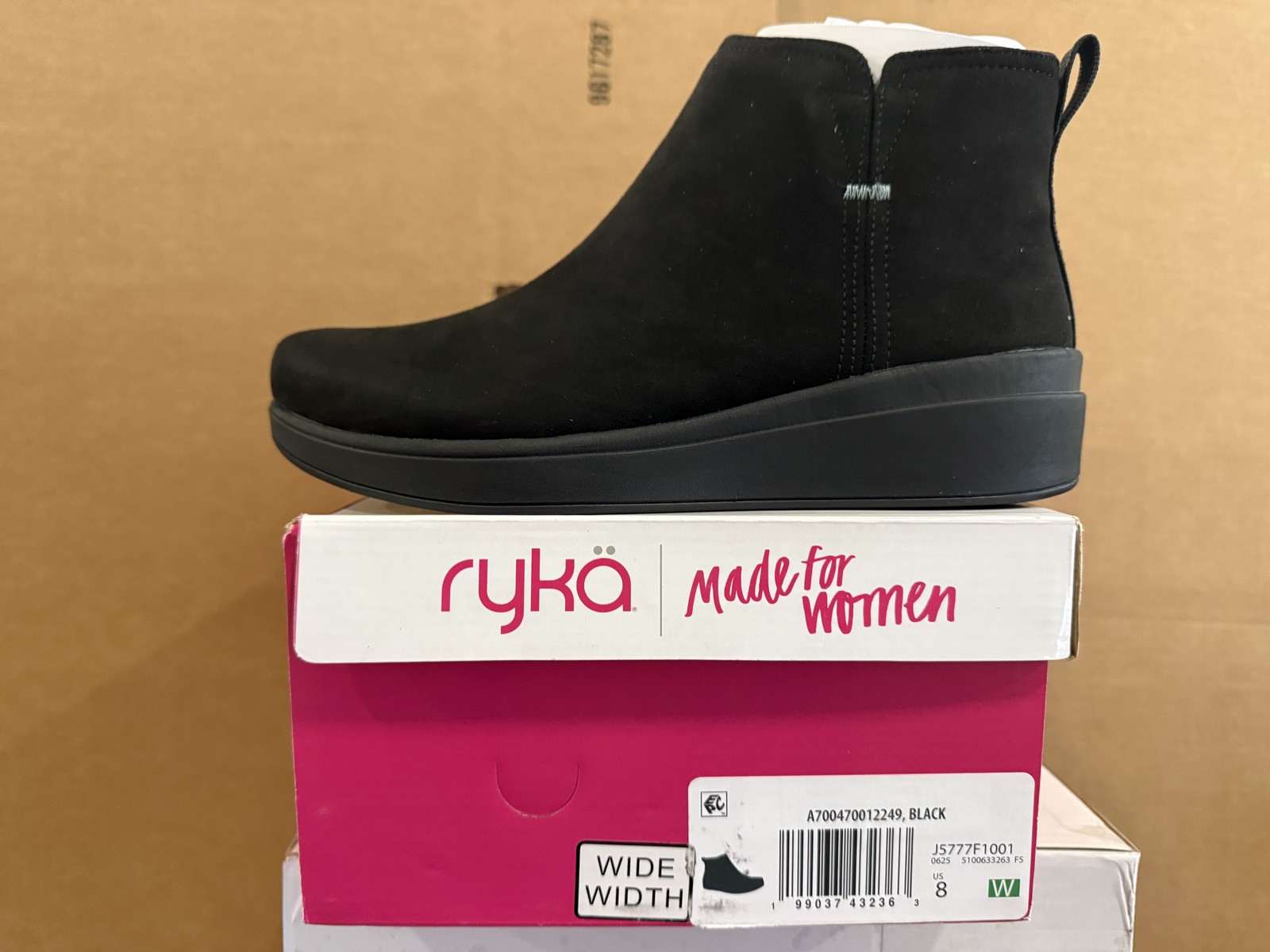 Ryka Lovely Water-Repellent Wedge Boots Womens Size 8 Wide Black NIB