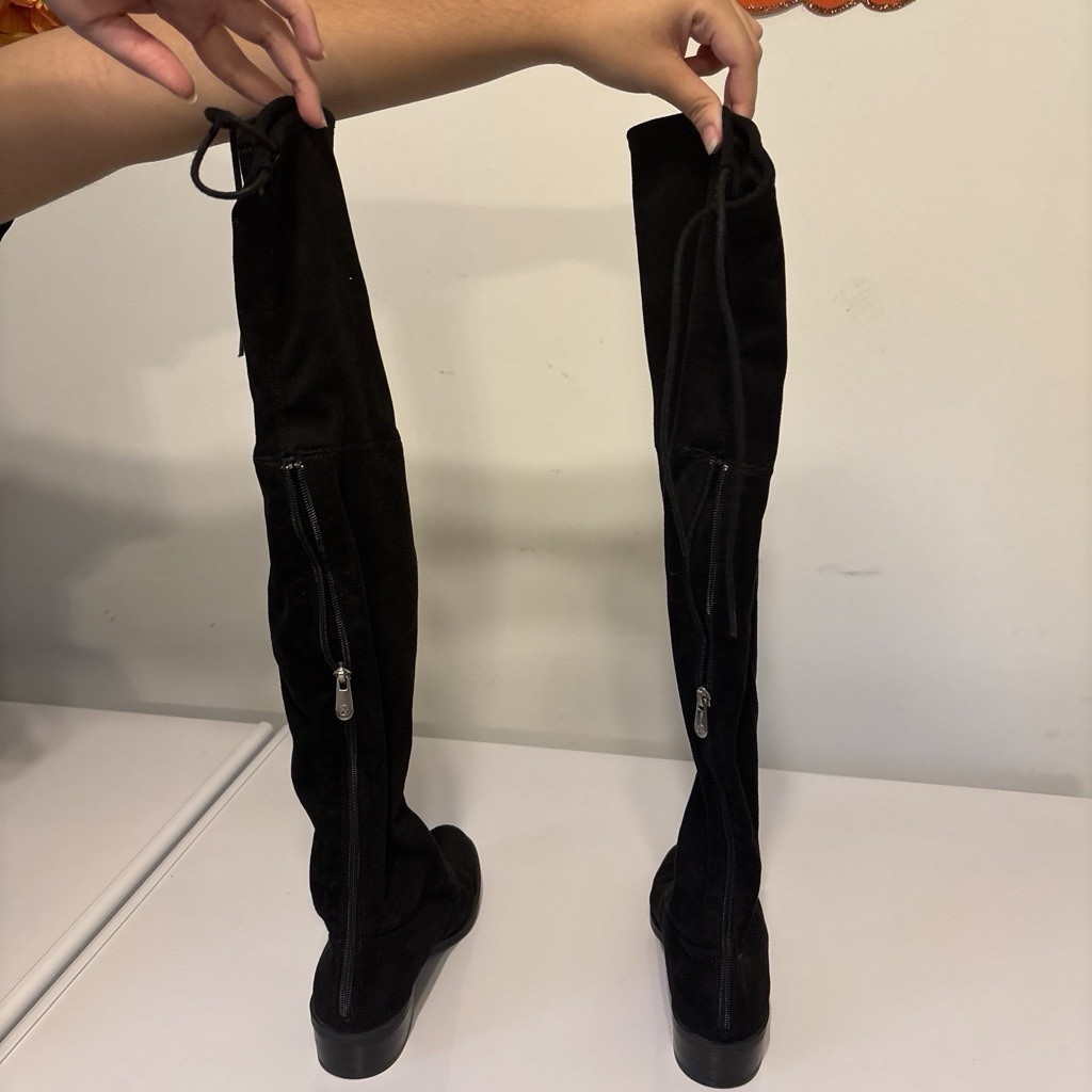 Adrienne Vittadini Women’s Black Knee High Faux Suede Zip Boots 8M