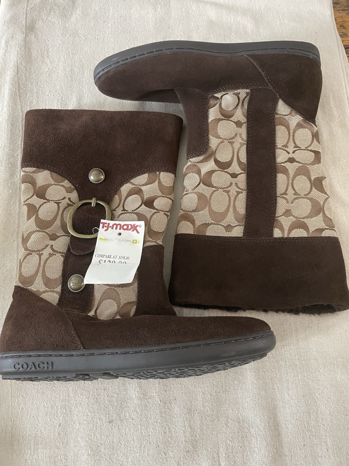 NWT COACH TINAH SIGNATURE C’s Logo Size 6 Fleece lined Tan Brown Boot *See Below