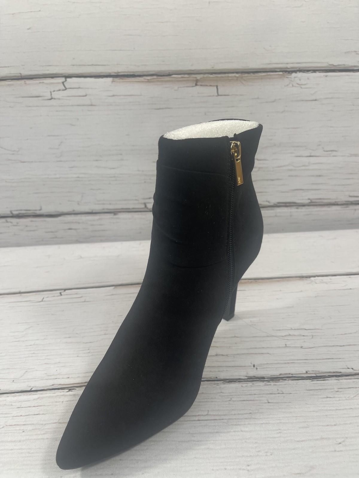 Jones New York Boots Womens Size 7.5M Black Suede JNY-VERUSA Bow Ankle Booties