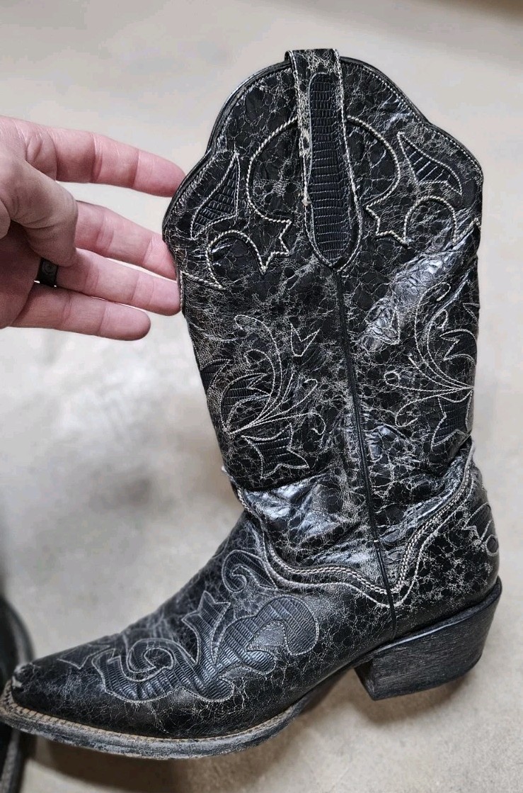 Women’s J.B. Dillon western Boots Size 8 1/2 B Goat Leather JBW2200 distressed