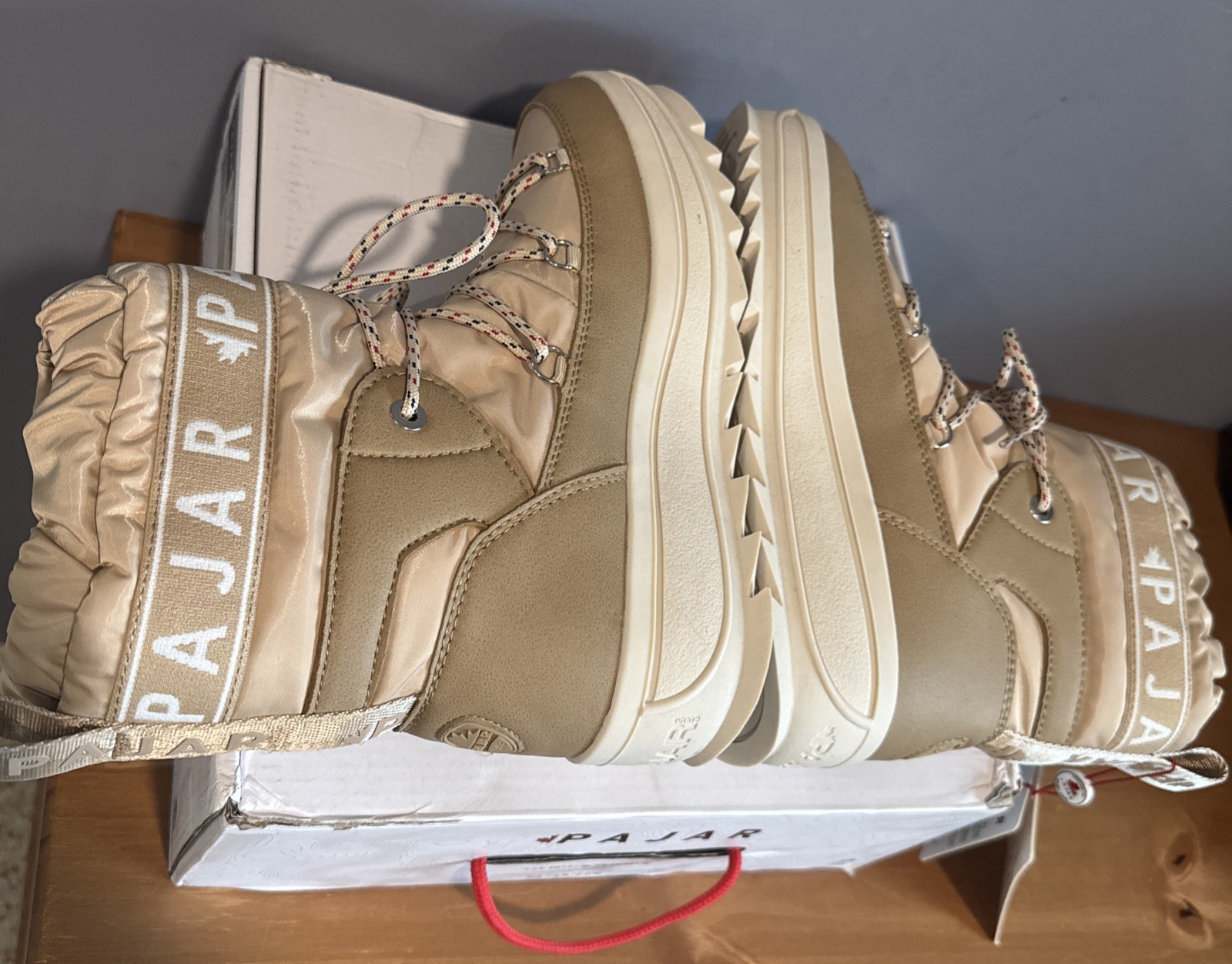 PAJAR WOMEN’S GALAXY WATERPROOF ANKLE BOOT NEW