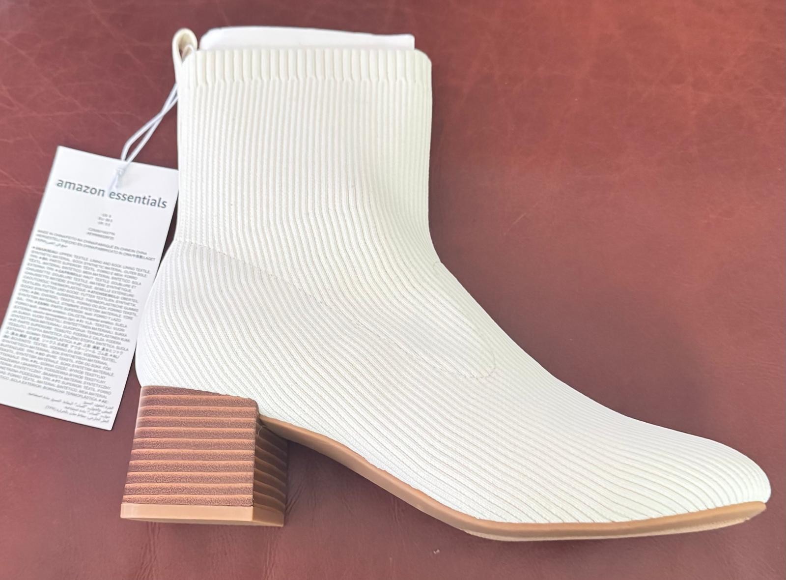 Amazon Essentials Womens Knit Stretch Ankle Boots Ivory Block Heel Size 8 NEW