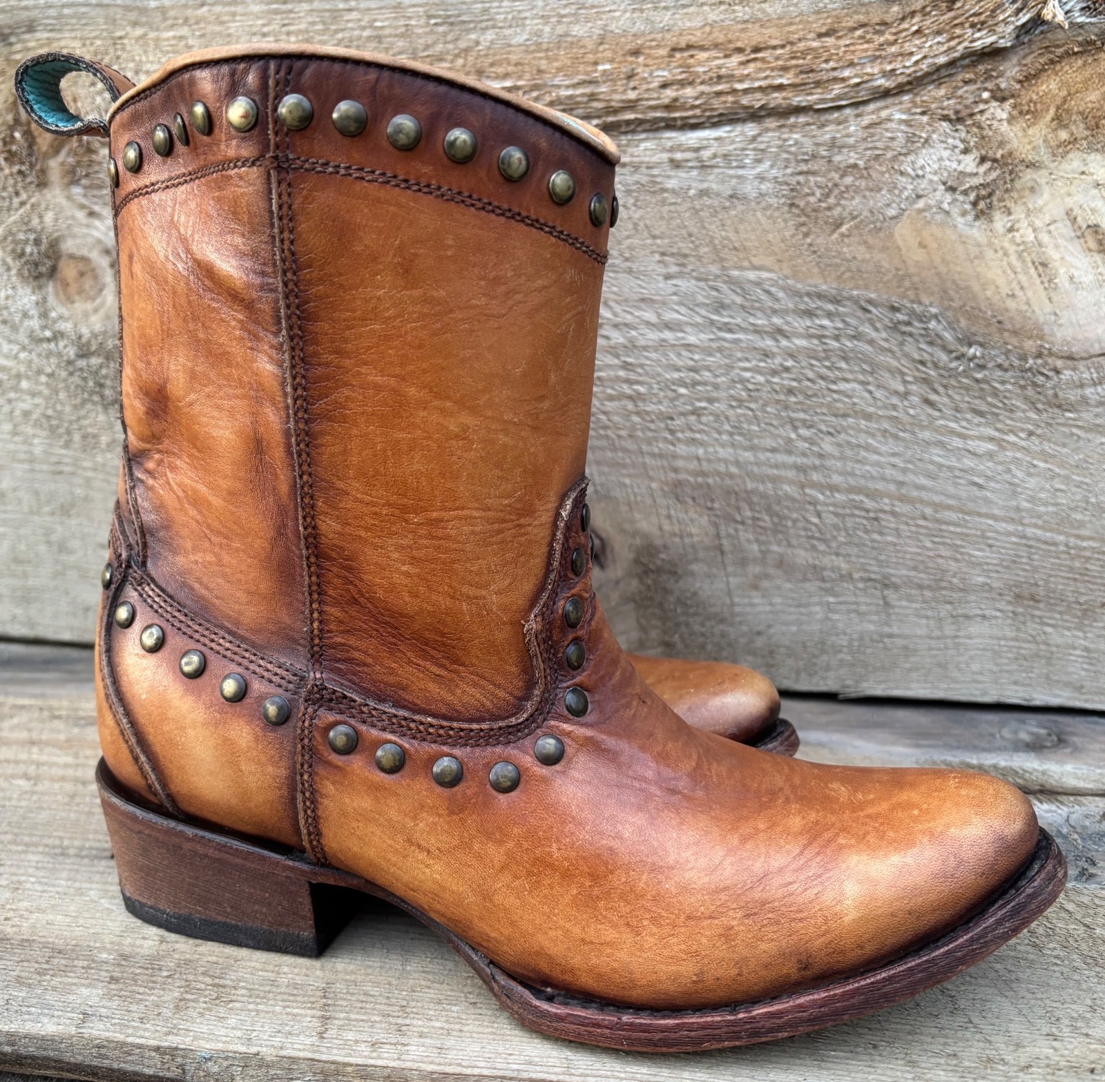 CORRAL (9-M) Honey Leather Studded Ankle Boots Short Tan Cowboy Western Zipper
