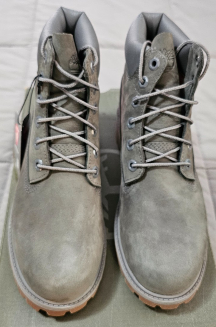 Timberland® (Juniors 6/Women’s 8 M) Premium 6-Inch Waterproof Boot in Grey Mono