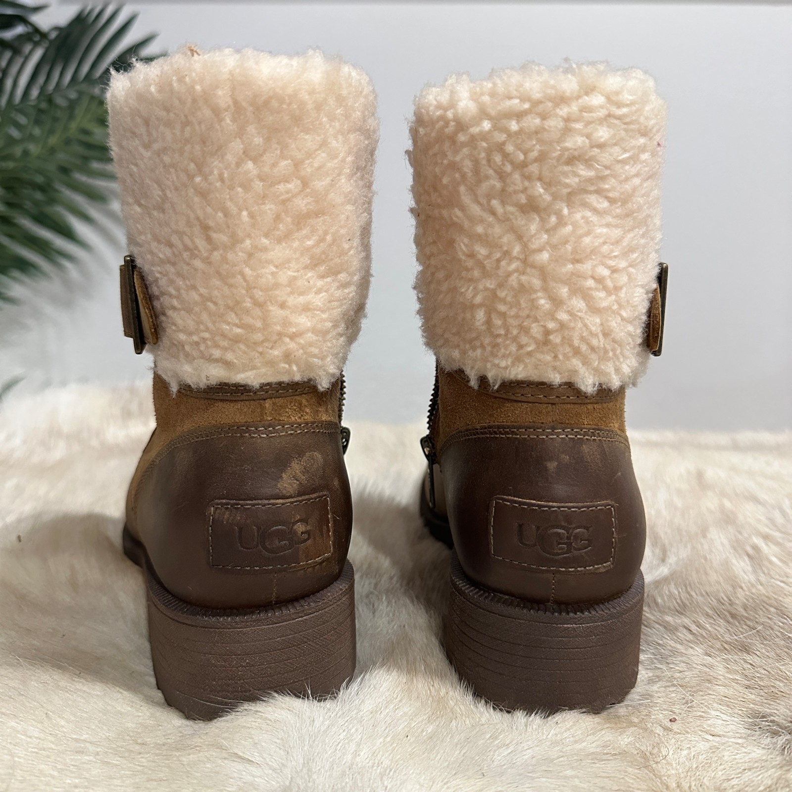 UGG Leather Shearling Fold Over Cuff Ankle Women’s Boots – Brown and Wool Size 8