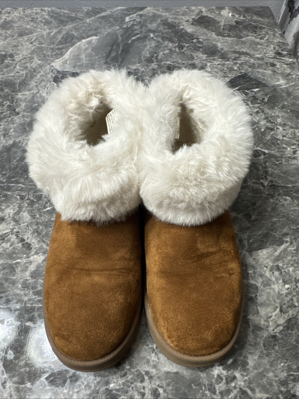 SO Girls Chestnut Brown Faux Suede Fur Ankle Boots Size 6M Winter Cozy Bootie