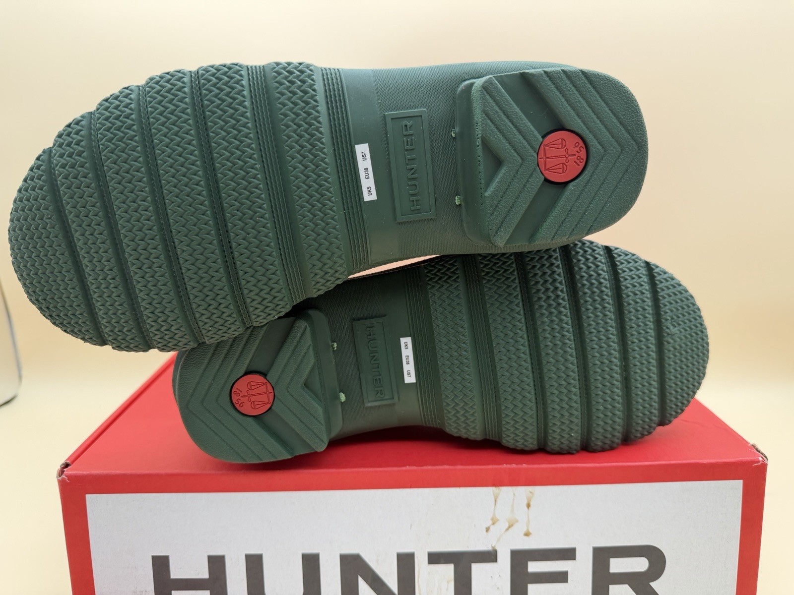 Hunter Original Chelsea Boots Women’s 6 Green New WFS2078RMA 🔥