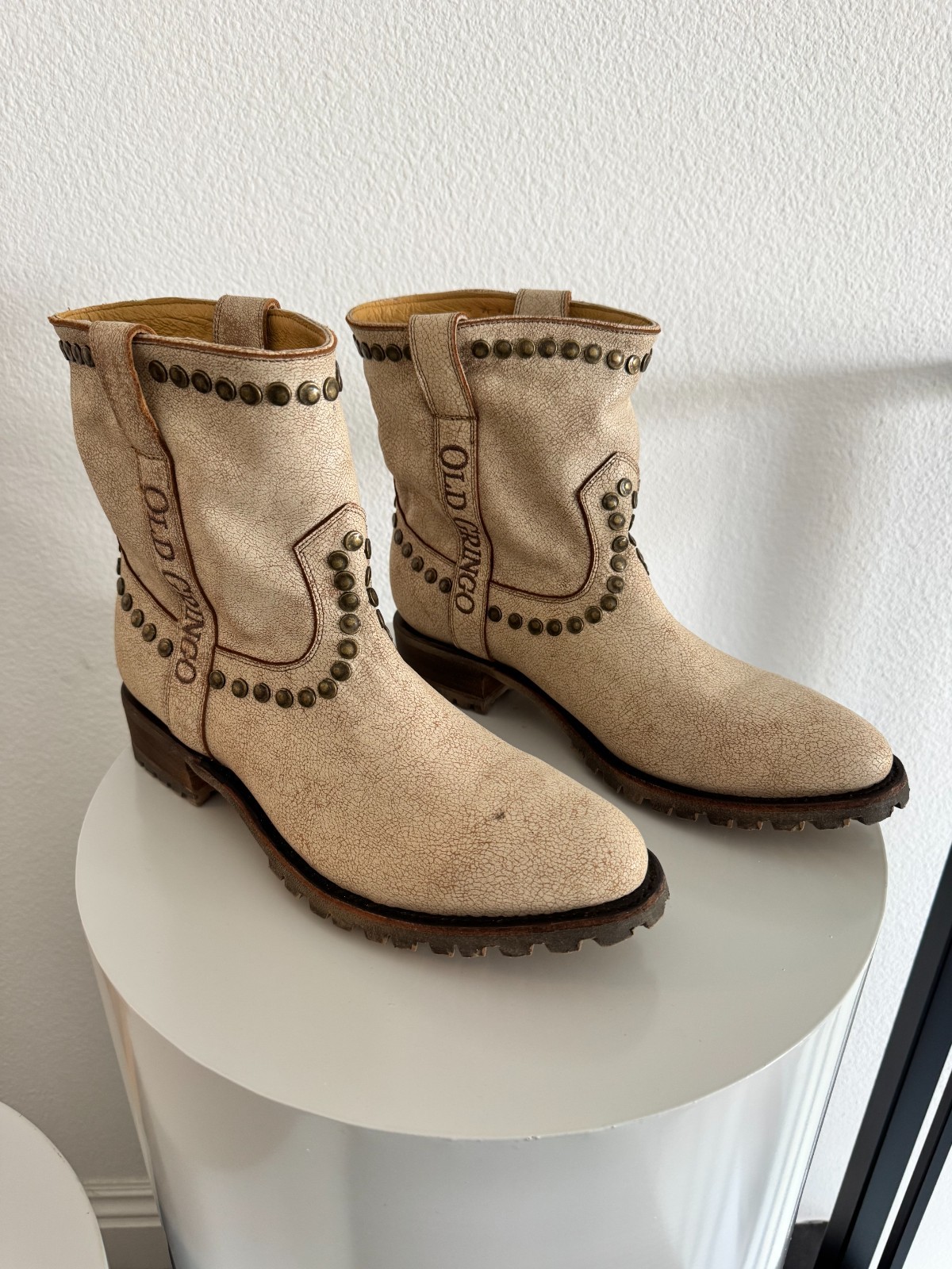 Old Gringo Cream Studded Ankle Boots