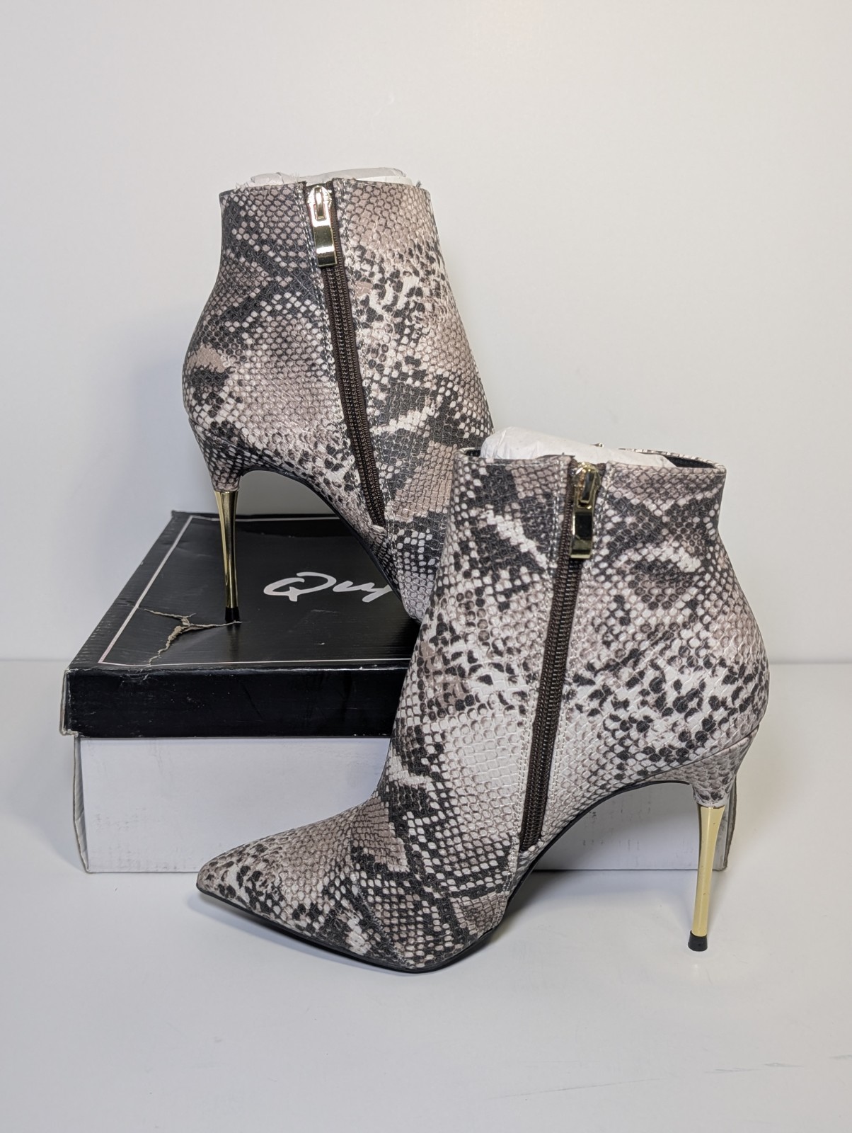 Qupid Snakeskin Ankle Boots Sz 6 NIB Pointy Toe Gold Stiletto High Heel Booties