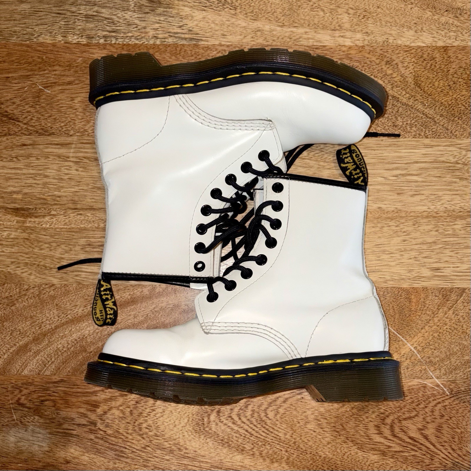 Doc Martens 1460 Boots White Women’s US 5 EU 36 UK 3