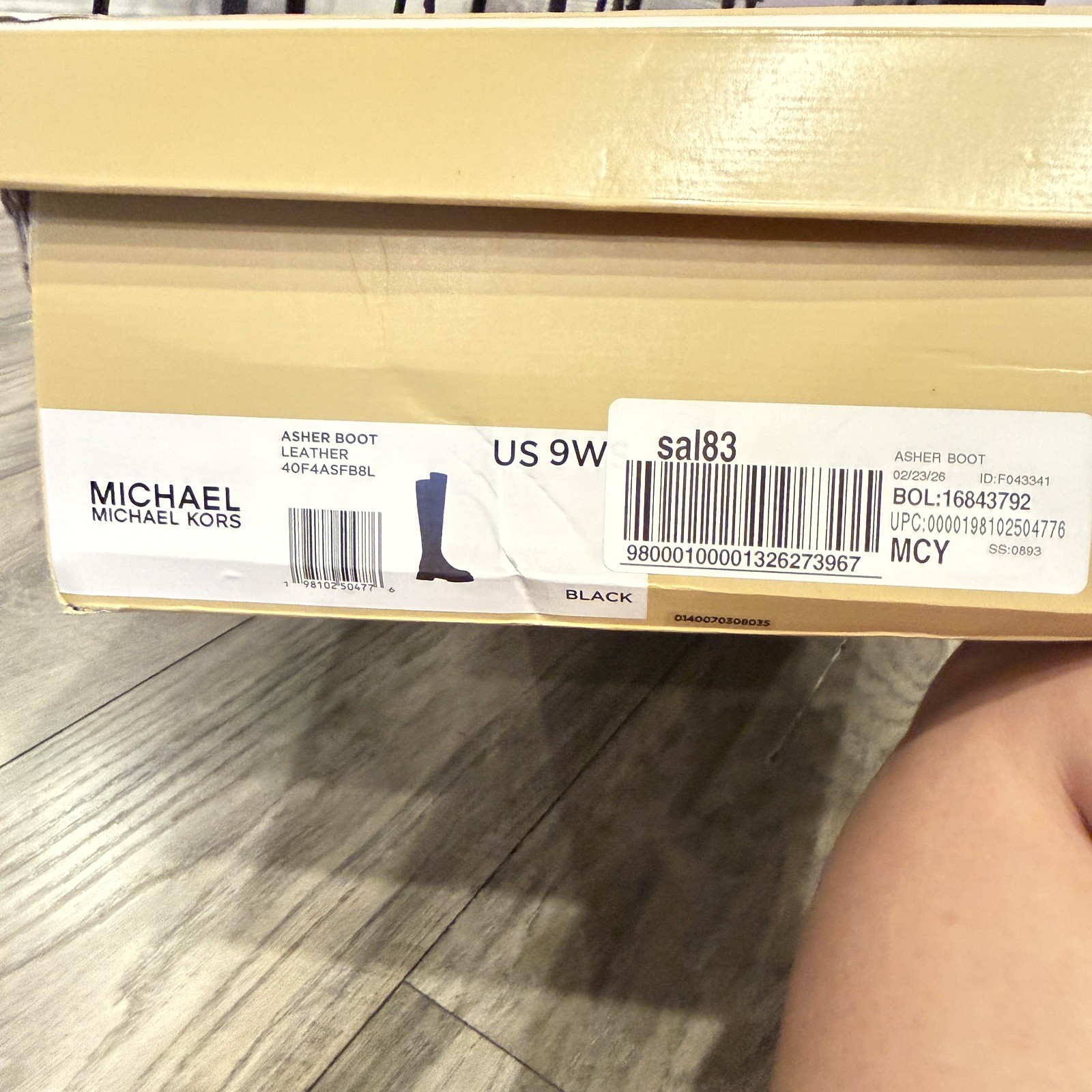MICHAEL Women’s Asher Knee High Boots Size 9 New With Box ( Box Beat Up)