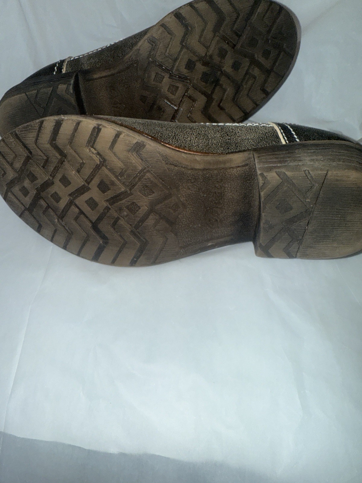 Biza size 36/ 5.5-6 Carson Gray Leather Slip On Booties