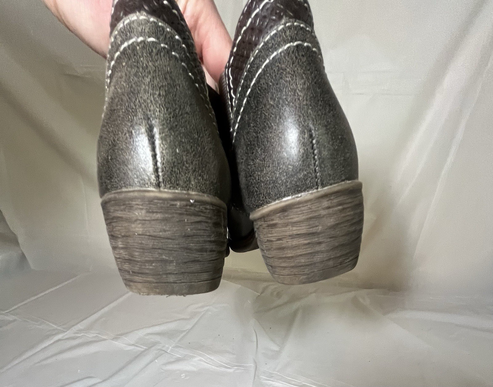 Biza size 36/ 5.5-6 Carson Gray Leather Slip On Booties