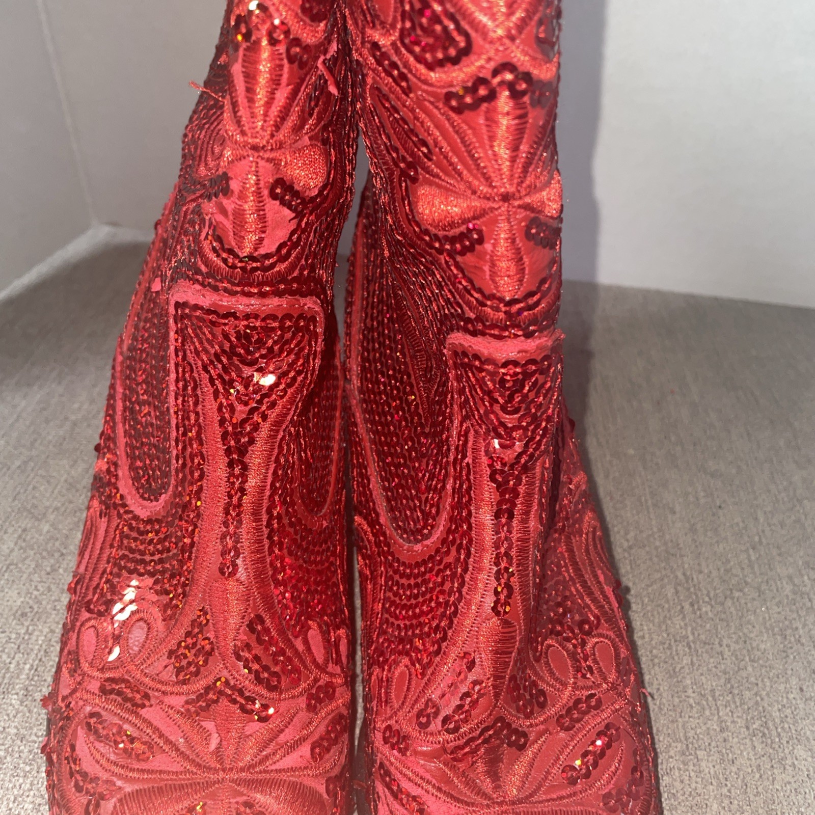 Helen’s Heart Cherry Red Sequined Boots Size 7 Line Dancing boots.