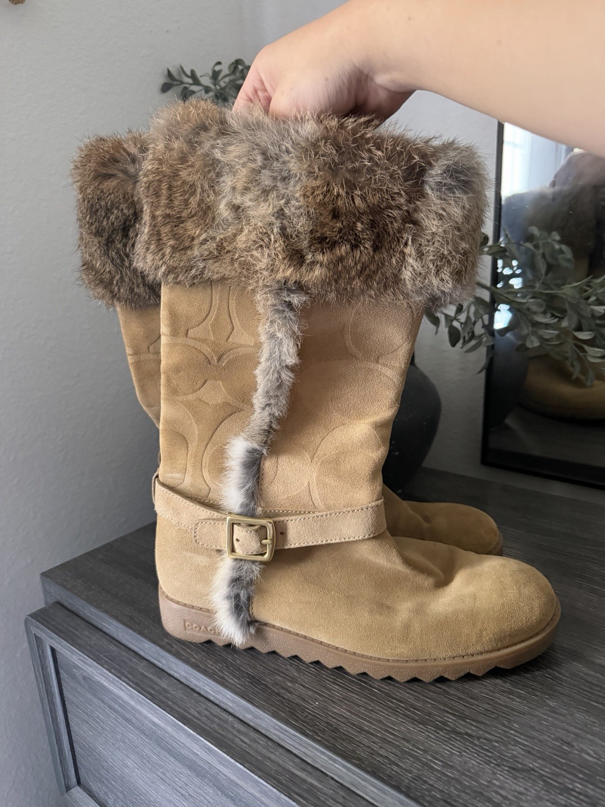 Coach Deeann Suede Signature Logo Faux Fur Lined Mid-Calf Buckle Boot 8.5B