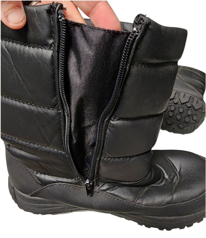 Magellan Outdoors Snow Boots M 10 W 11 Insulated Waterproof Side Zip Black
