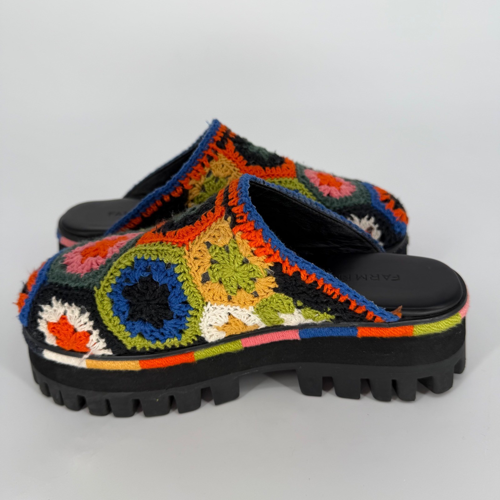 FARM RIO BLACK COLORFUL CROCHET PLATFORM MULES SIZE 8 GRANNY SQUARE BOHO HIPPIE