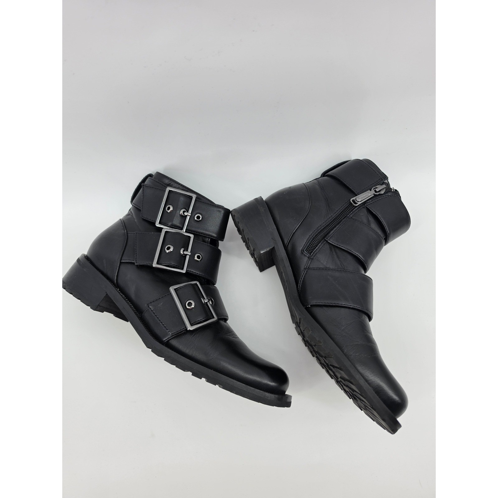 Blondo Black Leather Triple Buckle Moto Ankle Boot Womens 7.5 Waterproof