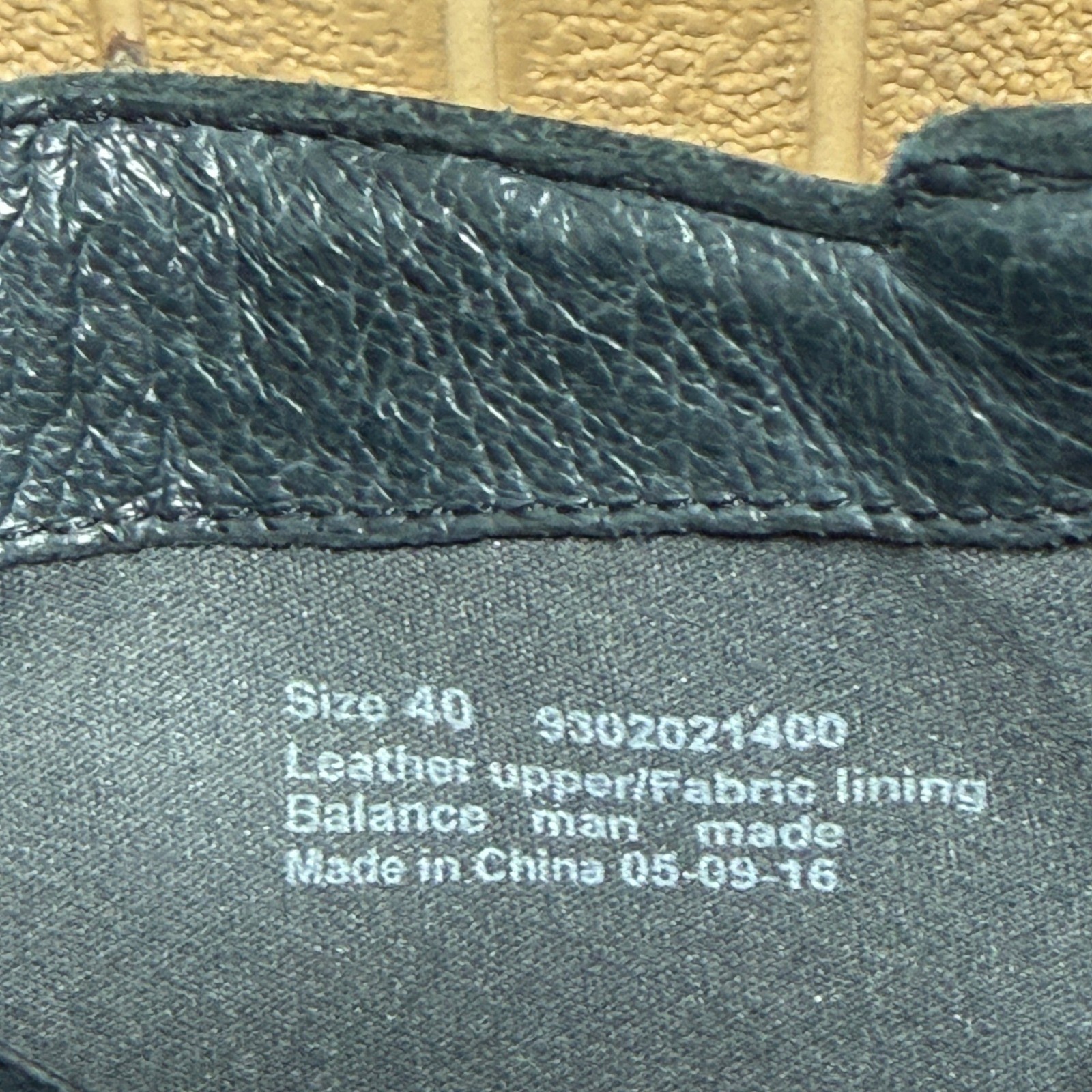 Dansko Maria Ankle Boots Women Size 40 Leather Block Heel Black Minimalist Clogs