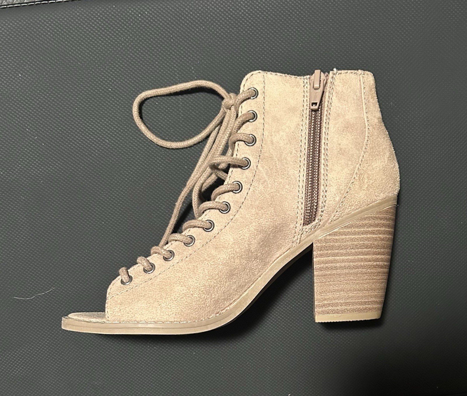 NEW Mossimo Boho Beige Open Toe Lace Up Suede Chunky Heel Ankle Booties 6.5