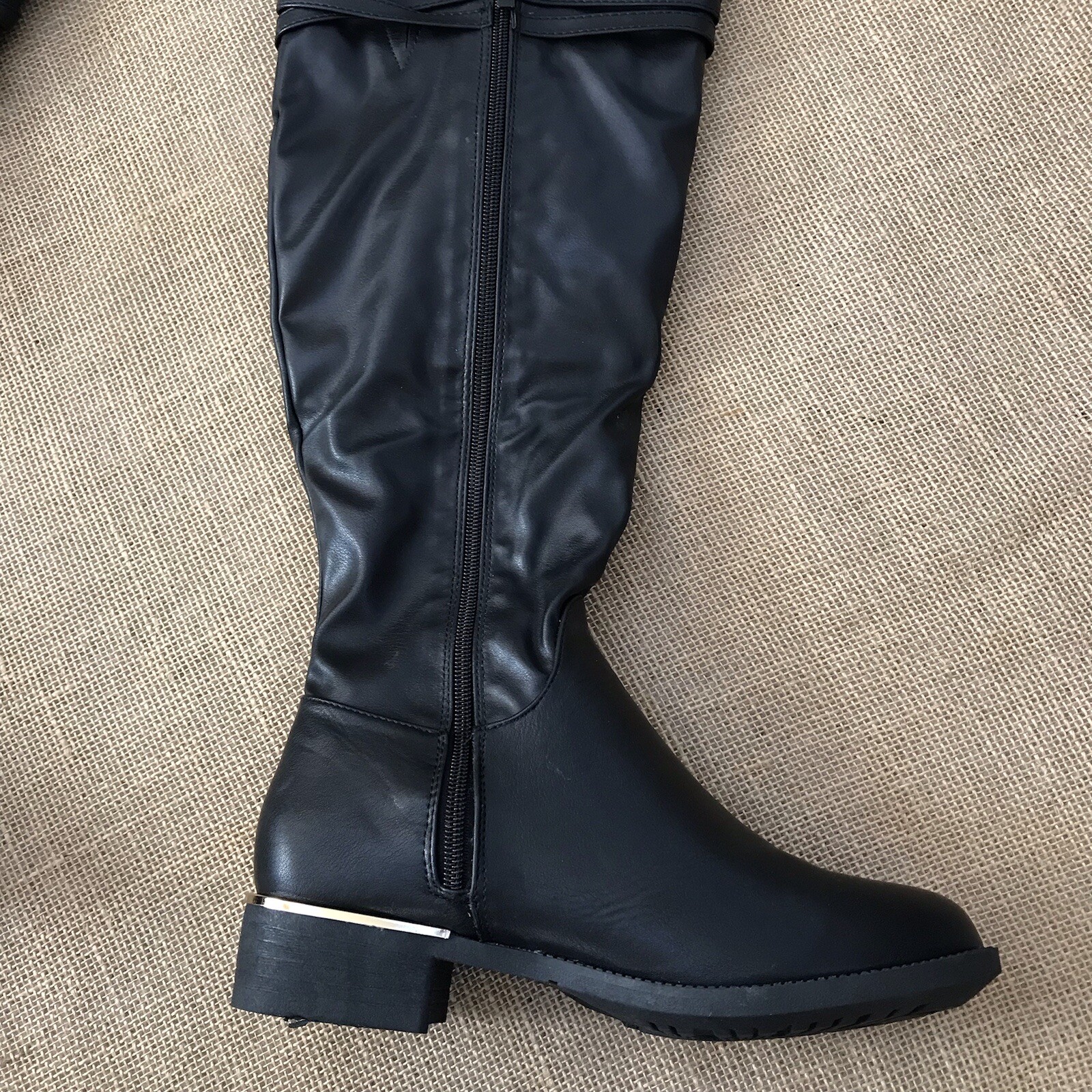 TOP MODA WOMEN’S BLACK KNEE BOOTS SIZE 8 Faux Leather Gold Metal Buckle Formal